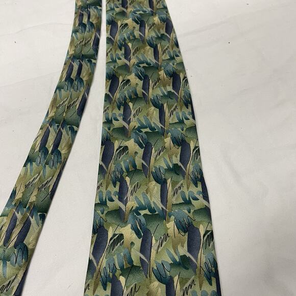 j garcia silk tie Mens Limited Edition Oak Tree 2005 Collection Forty - Picture 12 of 14